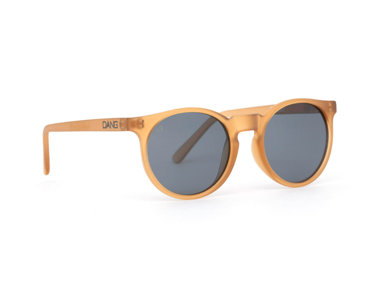 Ale x Smoke — three quarter view